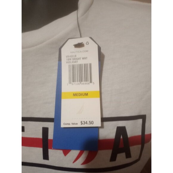New Nautica T-Shirt Graphic On Front Crew Neck Short Sleeve all size Medium M - Picture 2 of 11